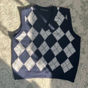 Brandy Melville sweater vest